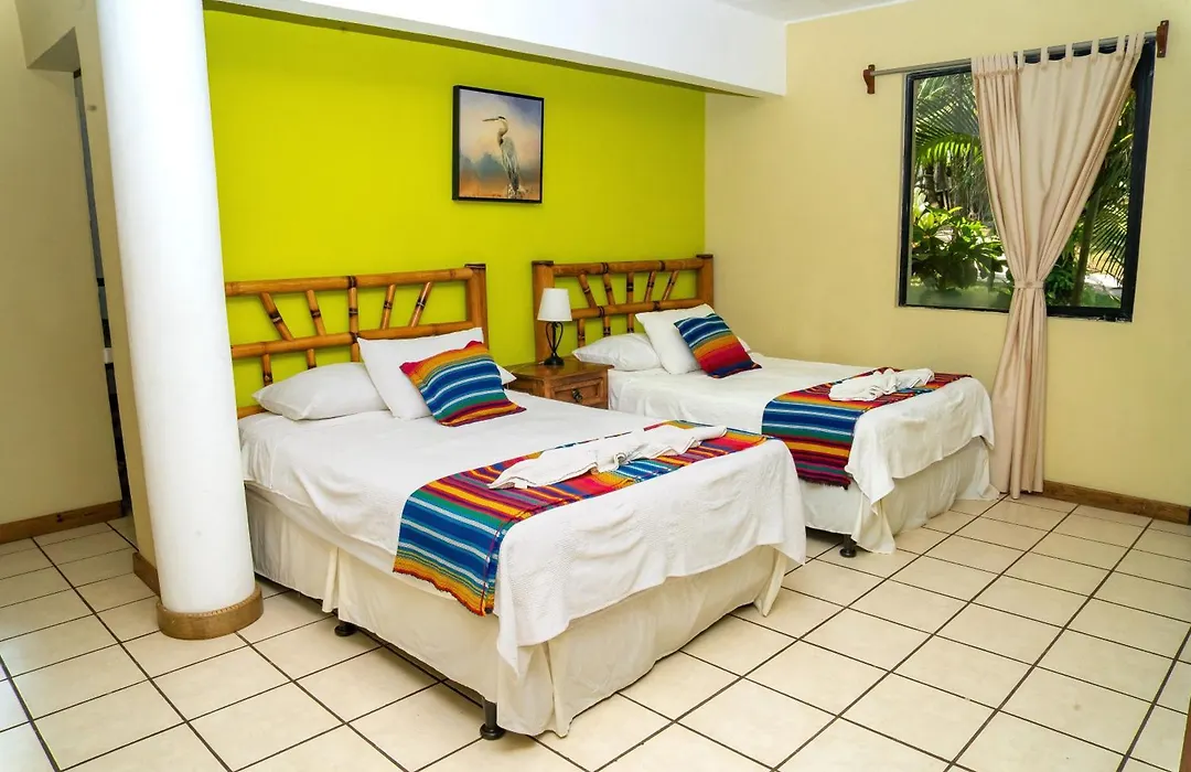 Banana Palms Hotel-1
